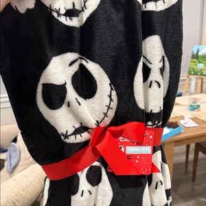 Disney Black and White Christmas Skull Blanket
